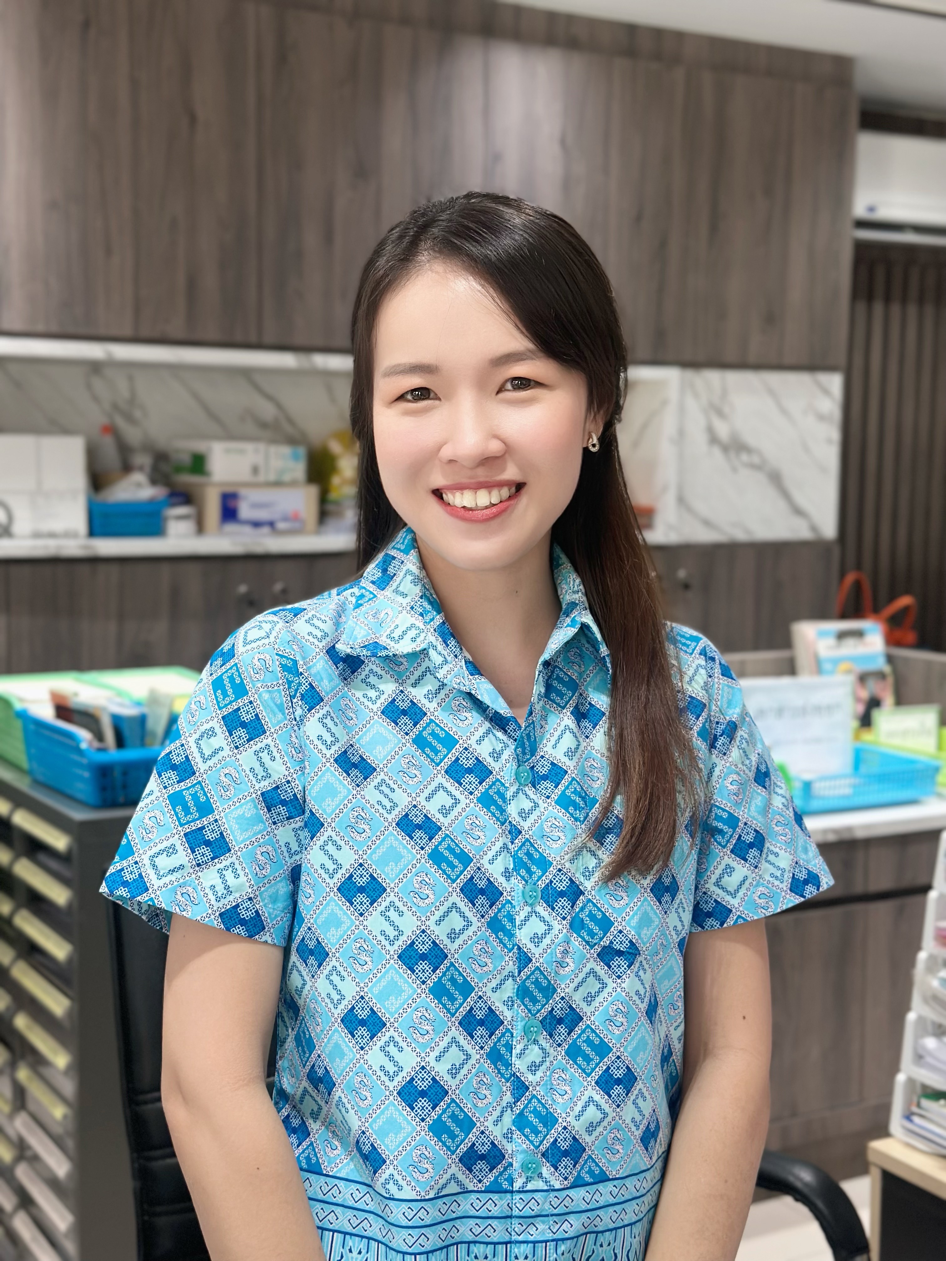 นางสาววิรากานต์ เฉลิมสุขศรี