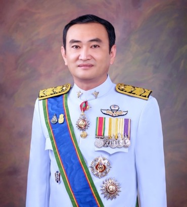 นาย สมบัติ ทั่งทอง