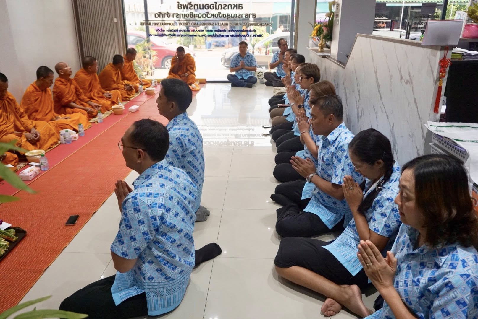 ทำบุญขึ้นปีใหม่ไทย วันสงกรานต์ 2568