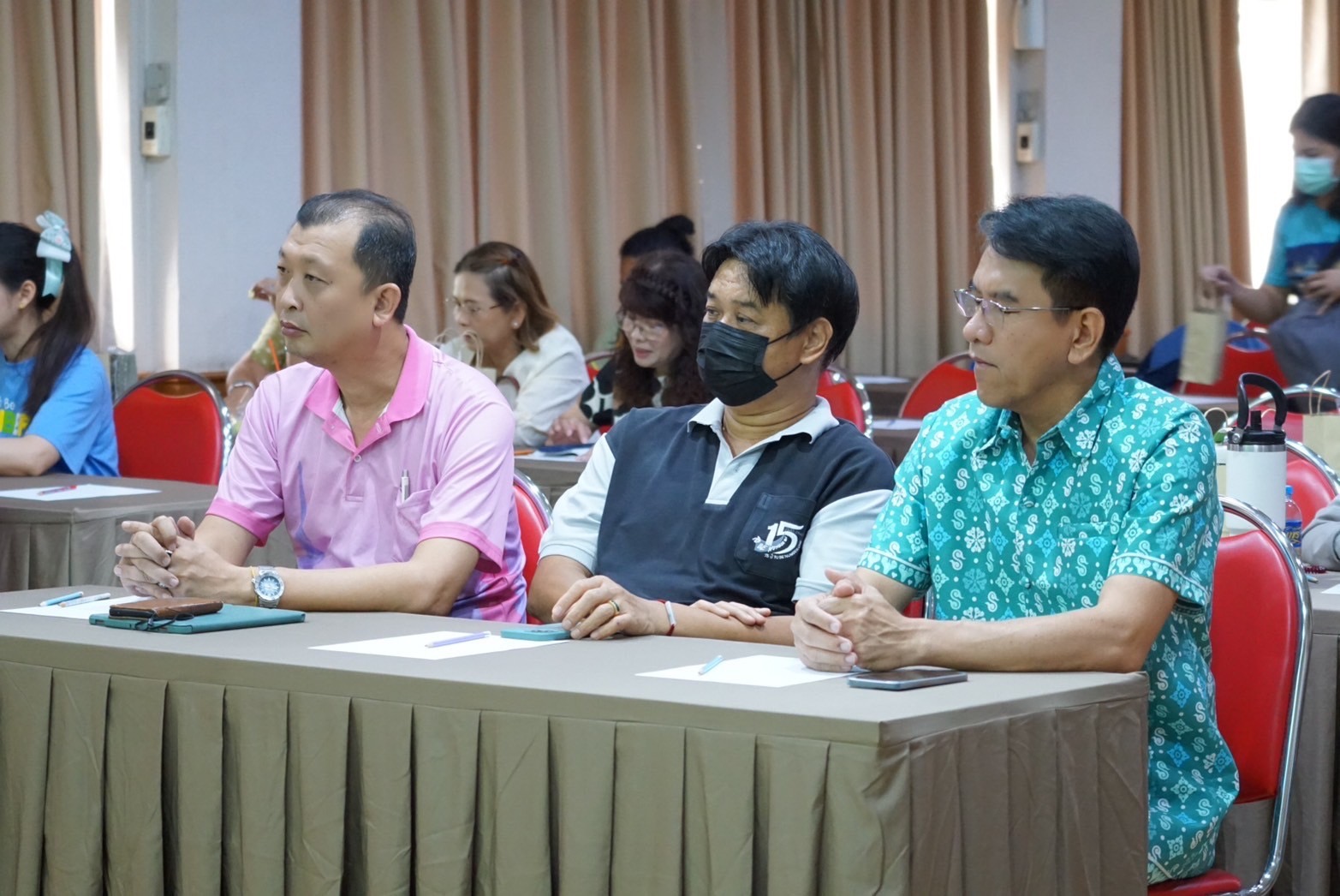 อบรมหลักสูตร ขายของออนไลน์ยังไงให้รวย ๆ