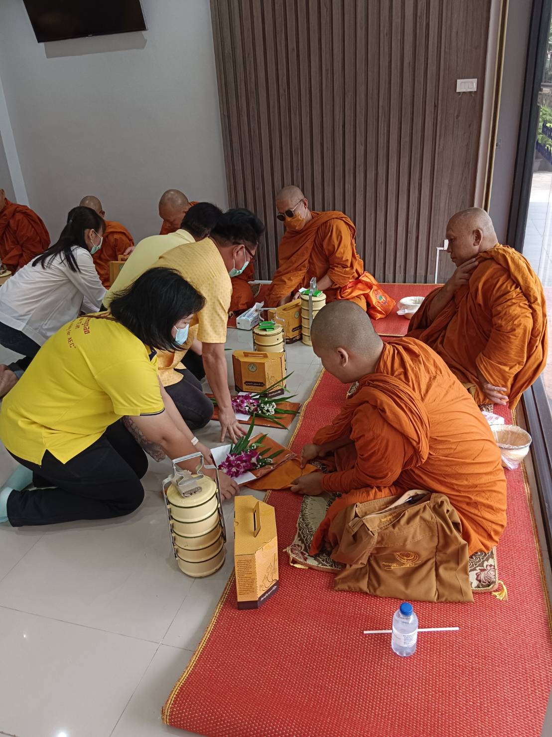 ทำบุญเลี้ยงพระ เนื่องในโอกาสวันขึ้นปีใหม่ 2566