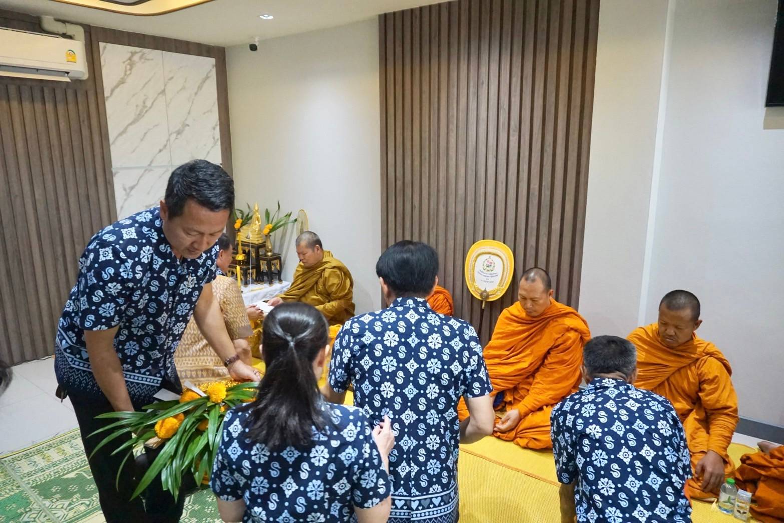 ทำบุญเลี้ยงพระ เนื่องในโอกาสวันขึ้นปีใหม่ 2567