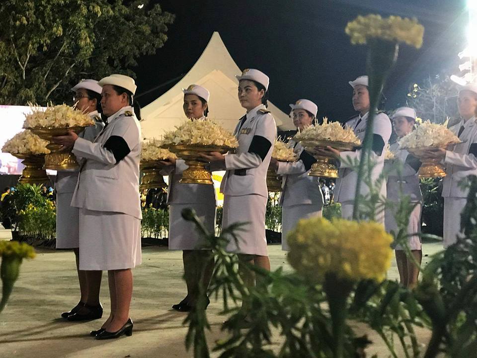 สมาชิกสหกรณ์ฯ จากทั่วทุกอำเภอในจังหวัดฉะเชิงเทรา เข้าร่วมงานพระราชพิธีถวายพระเพลิงพระบรมศพ พระบาทสมเด็จพระปรมินทรมหาภูมิพลอดุลยเดช บรมนาถบพิตร 26 ตุลาคม 2560