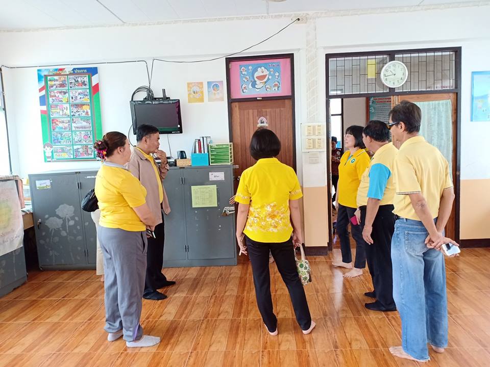 ทำกิจกรรมสาธารณประโยชน์เพื่อสังคมที่โรงเรียนฉะเชิงเทราปัญญานุกูล