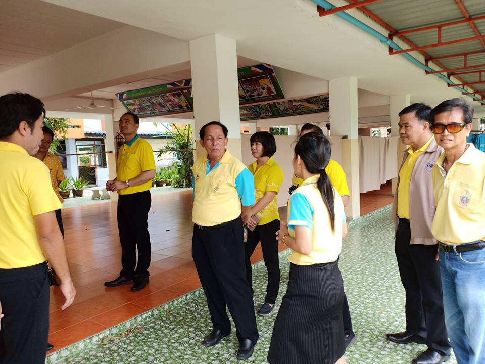 ทำกิจกรรมสาธารณประโยชน์เพื่อสังคมที่โรงเรียนฉะเชิงเทราปัญญานุกูล