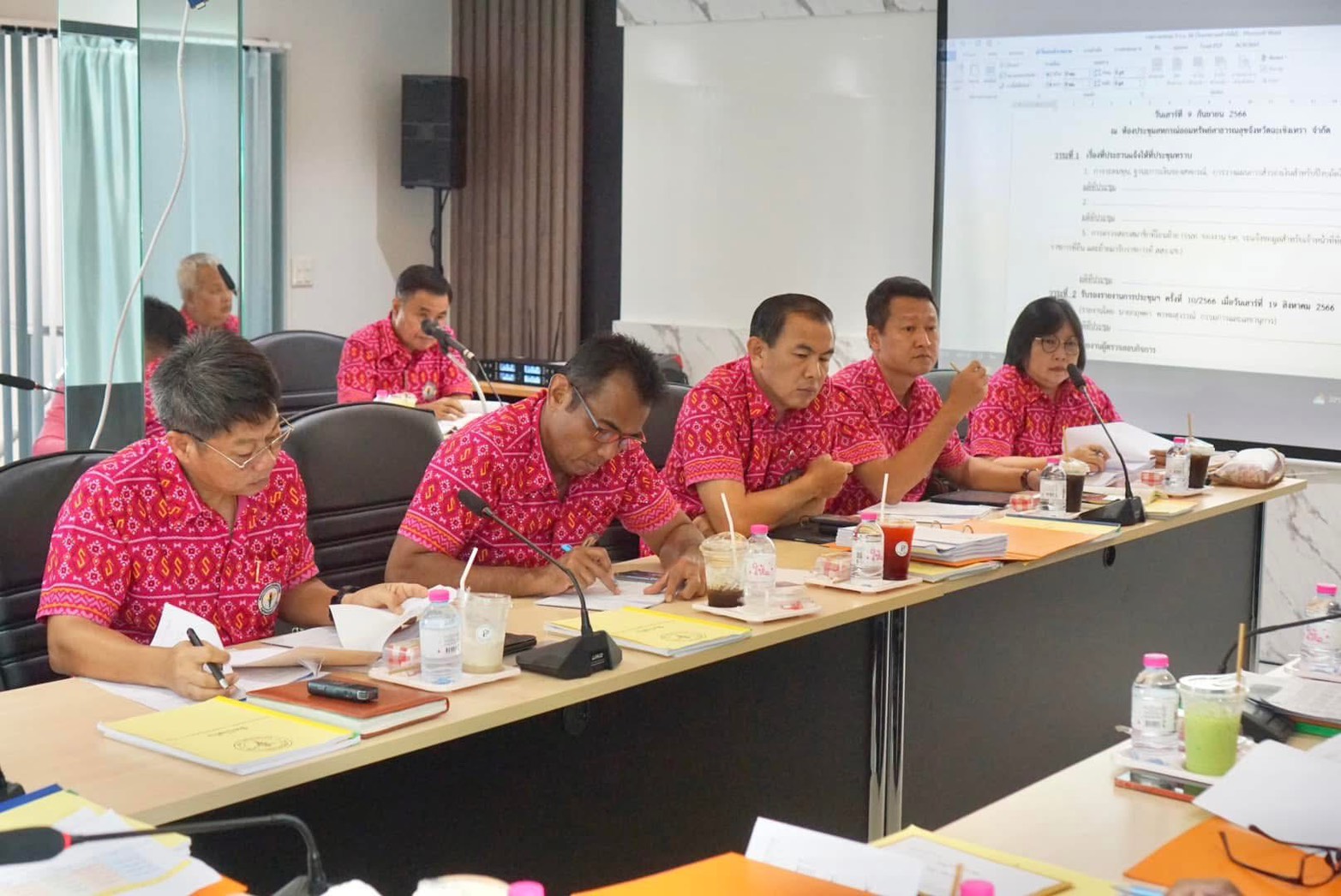 ประชุมคณะกรรมการ ศูนย์ประสานงาน สสธท. สอ. สสจ.ฉะเชิงเทรา ครั้งที่ 10/2566