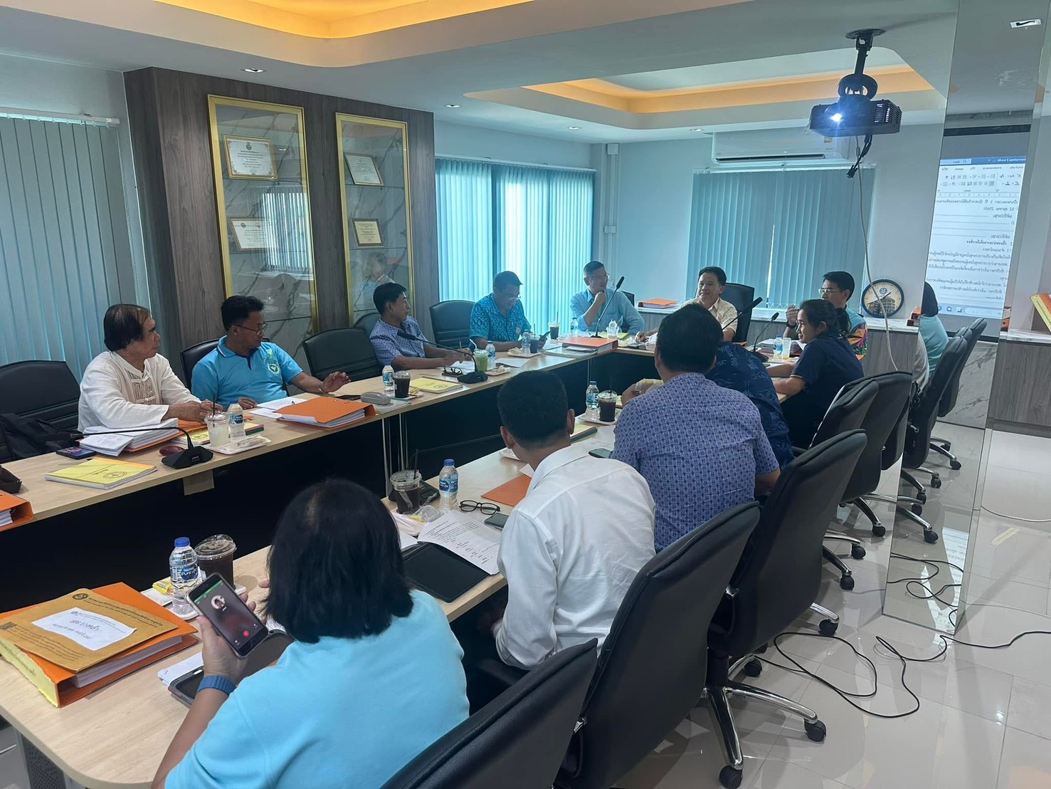 ประชุมคณะกรรมการ ศูนย์ประสานงาน สสธท. สอ. สสจ.ฉะเชิงเทรา ครั้งที่ 12/2566