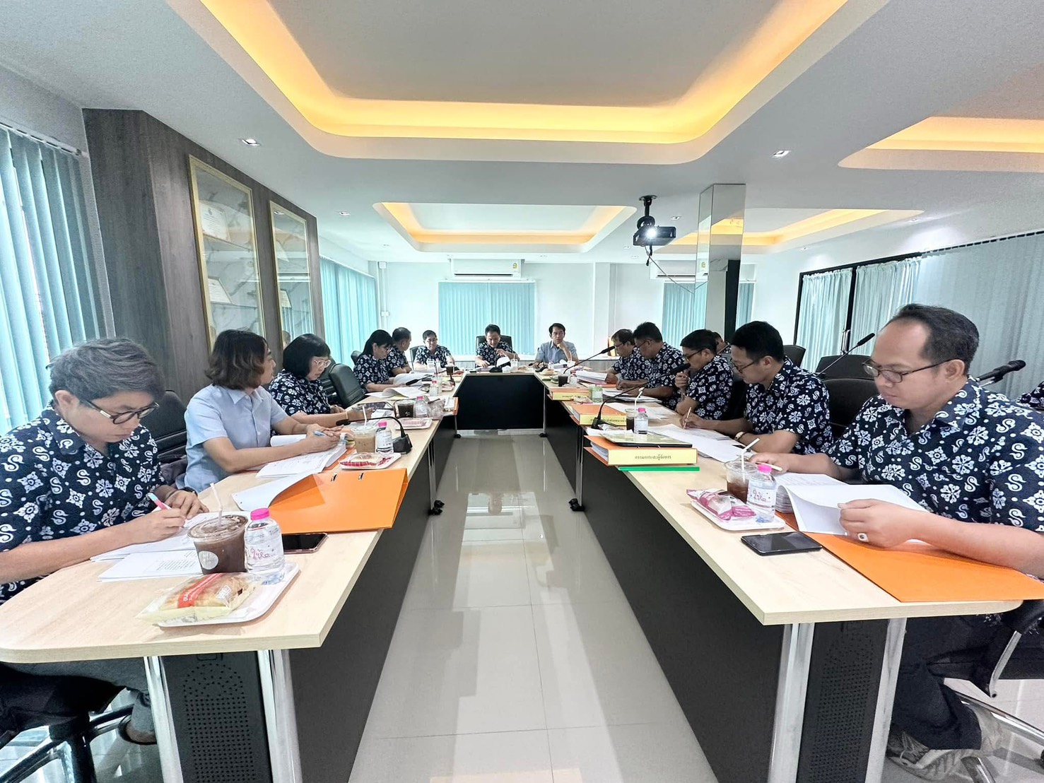 ประชุมคณะกรรมการ ศูนย์ประสานงาน สสธท. สอ. สสจ.ฉะเชิงเทรา ครั้งที่ 4/2567