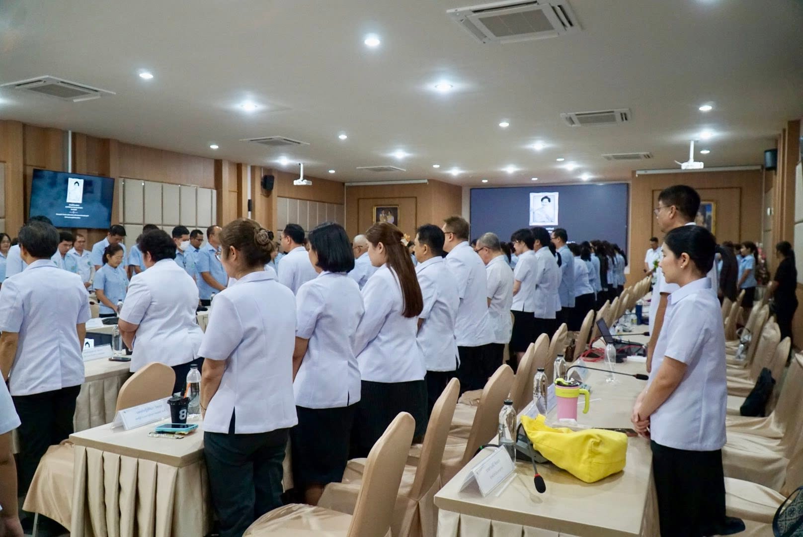 ต้อนรับ นายแพทย์ธนะวัฒน์ วงศ์ผัน